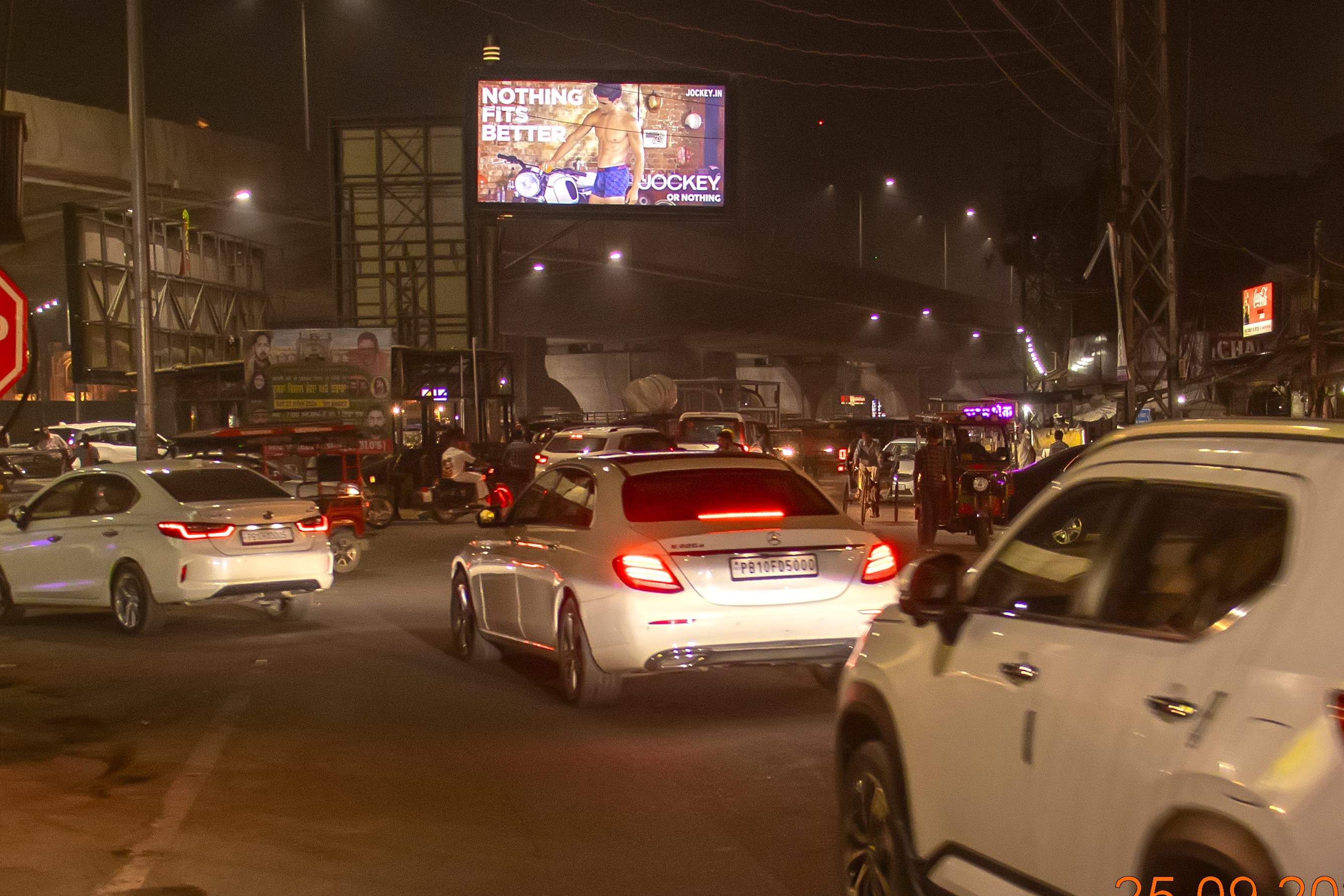 Aarti Chowk C2 Facing Ghumar Mandi